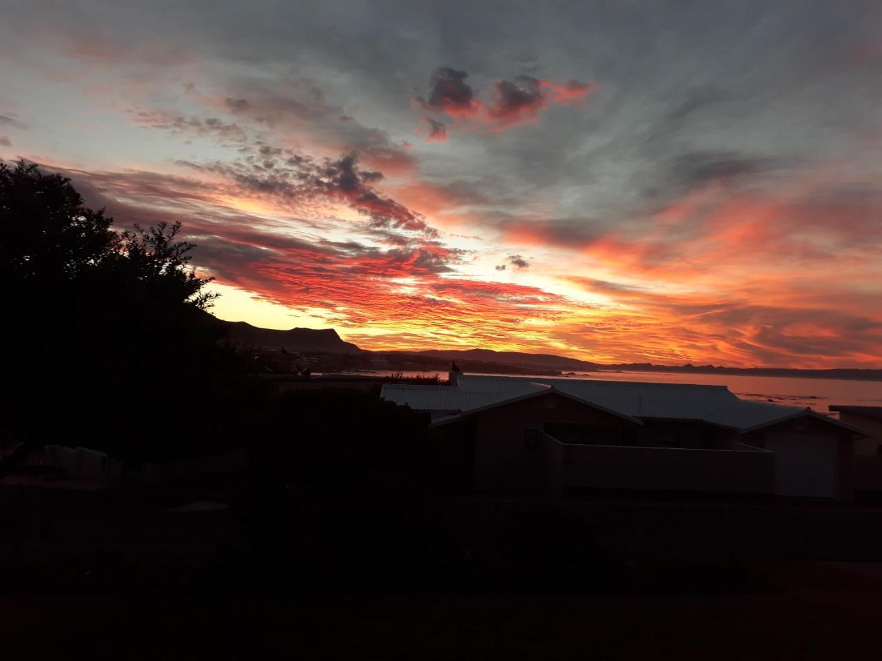 Ferienwohnung Pik 'N Wyntjie Gansbaai Exterior foto